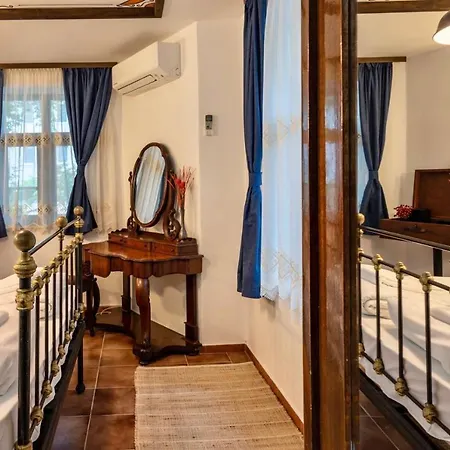 The House With The Bell/къщата с камбанката Apartment Veliko Tarnovo